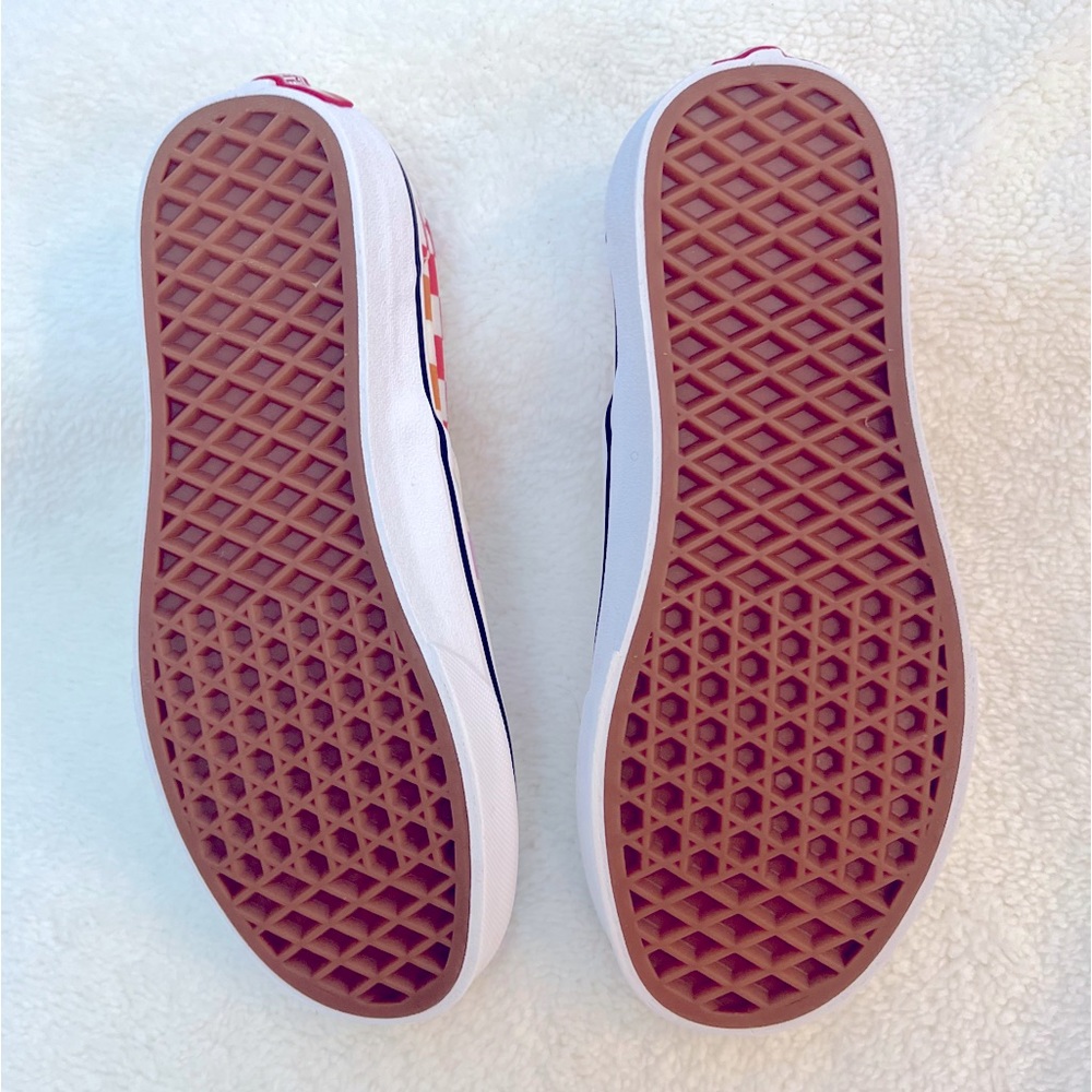 Rainbow Vans Classic Slip on - Picture 6 of 7